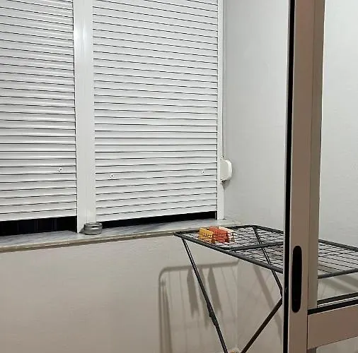 One-bedroom Near U.s. Embassy 地拉那